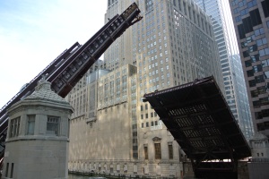 Forced Diversions & Moving Parts: Lyric Opera Bridge/Chicago
